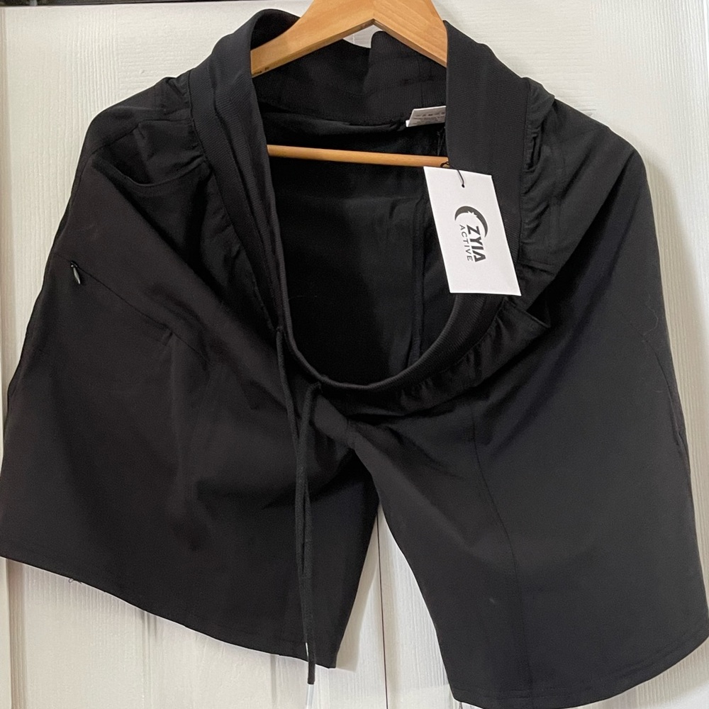 Zyia active shorts